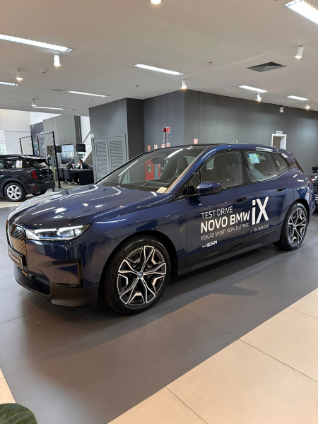 BMW xDrive40